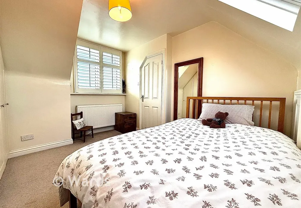 Bedroom 2 - Fairview Road, Istead Rise, Kent - Wards of Kent