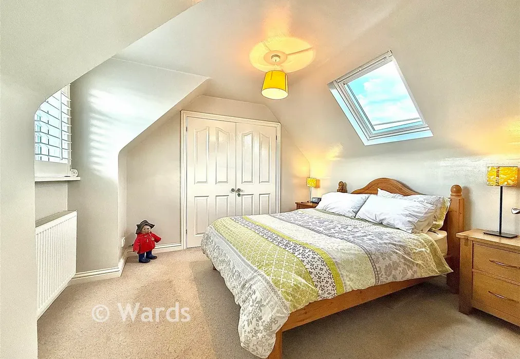 Bedroom 1 - Fairview Road, Istead Rise, Kent - Wards of Kent