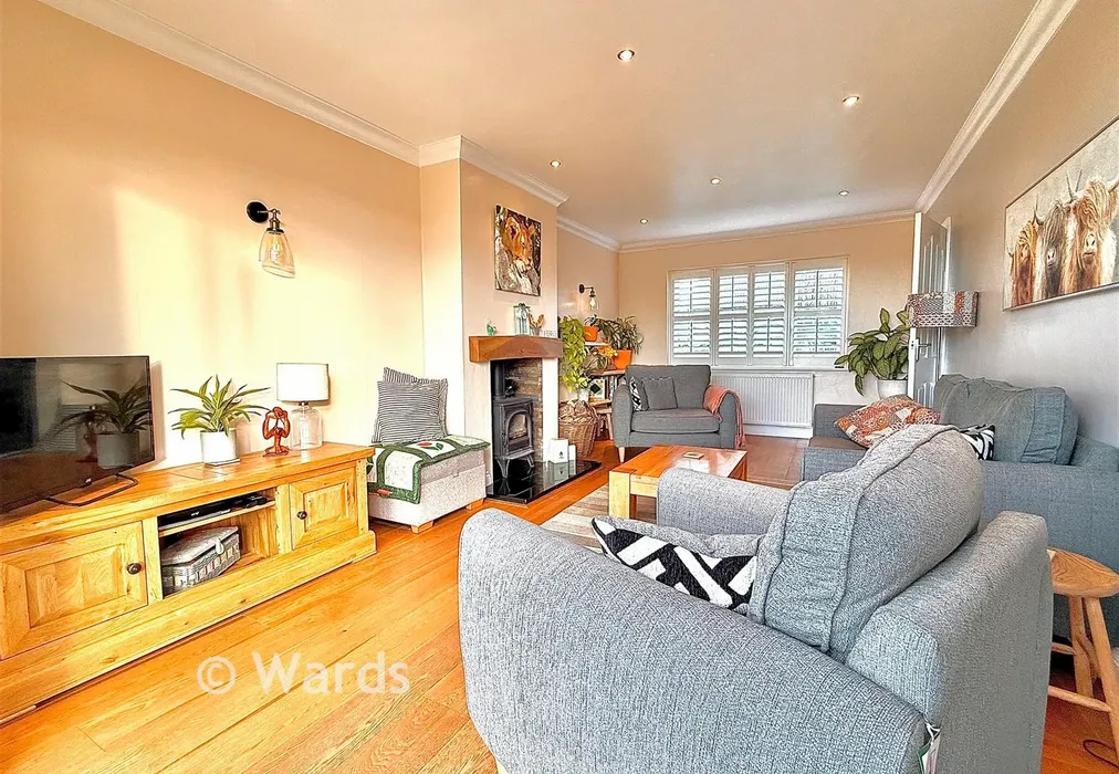 Lounge - Fairview Road, Istead Rise, Kent - Wards of Kent