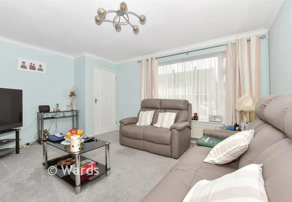 Lounge - Brunswick Gardens, Dover, Kent - Wards of Kent