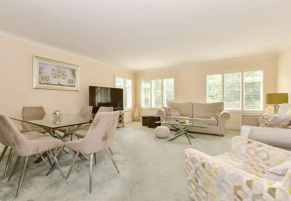 Lounge/Dining Area - Victoria Avenue, Shanklin, Isle of Wight - Wards of Kent