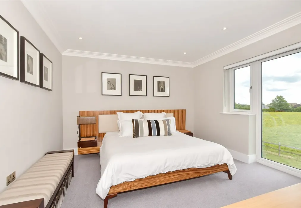 Bedroom 2 - The Street, Bossingham, Canterbury, Kent - Wards of Kent