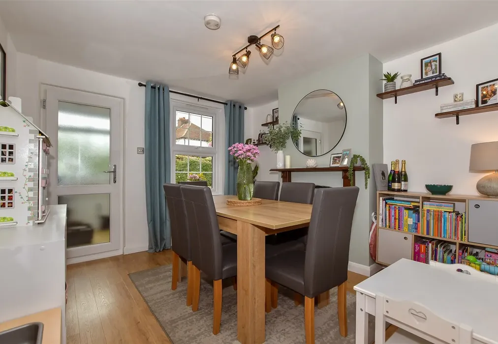 Dining Room - Bell Lane, Ditton, Aylesford, Kent - Wards of Kent