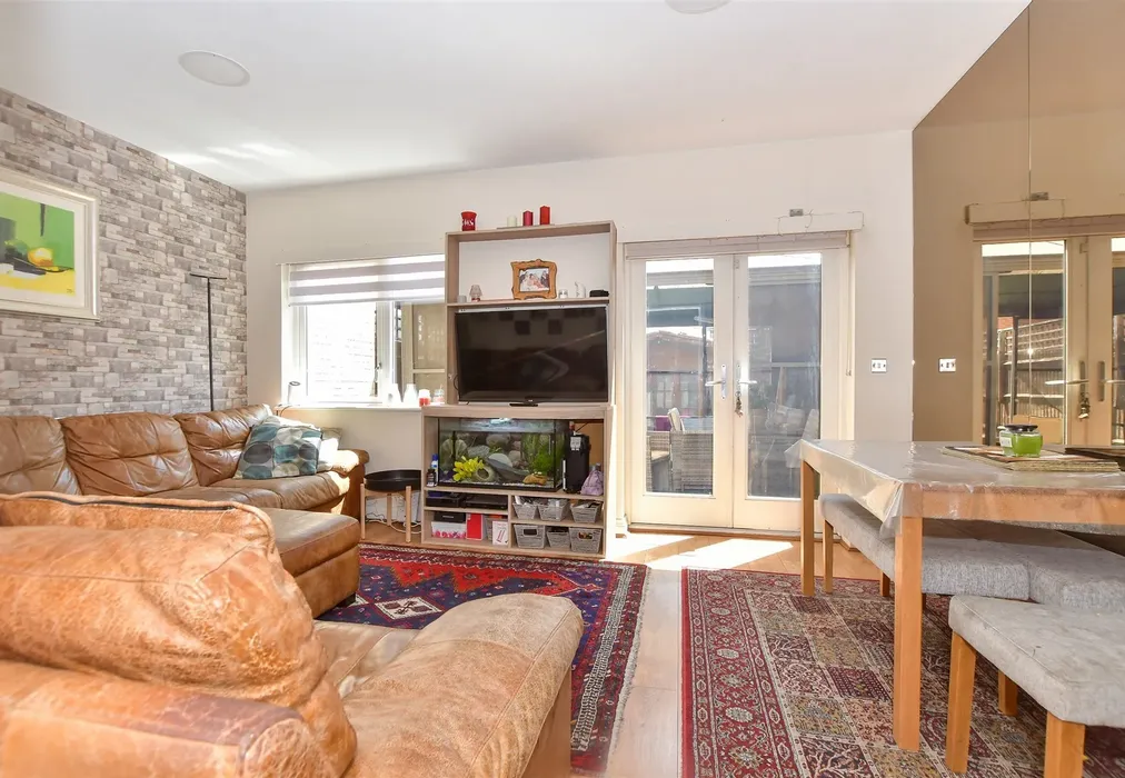 Lounge - Churchill Avenue, Basildon, Essex - Wards of Kent