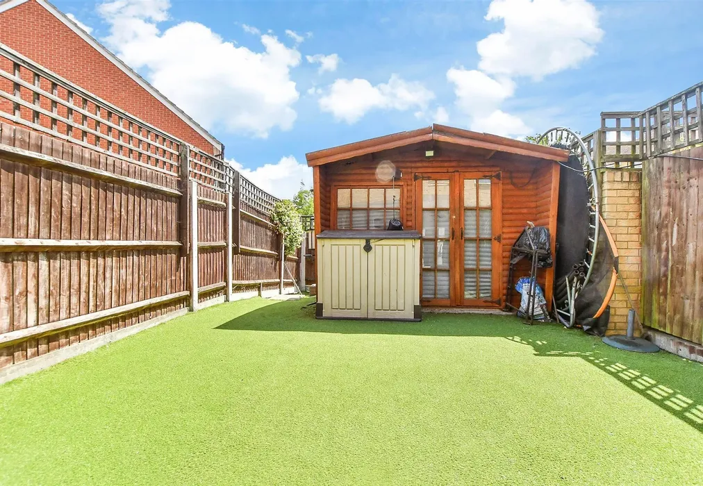 Rear Garden - Churchill Avenue, Basildon, Essex - Wards of Kent