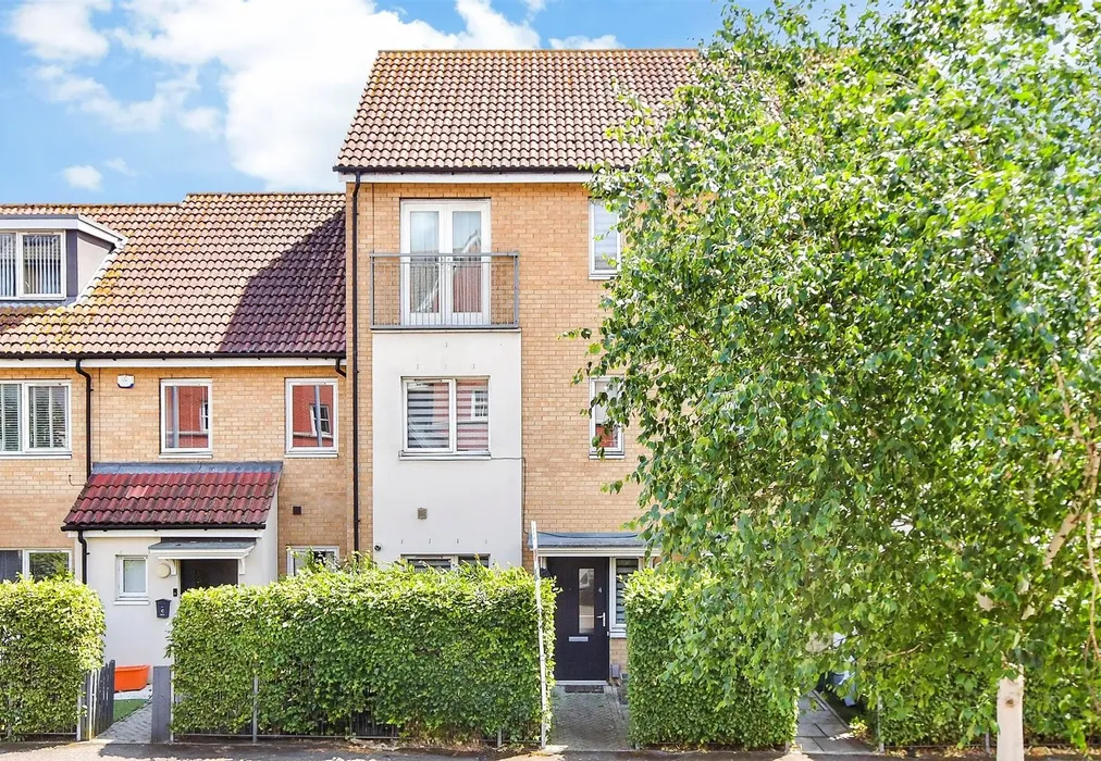 External (Web) - Churchill Avenue, Basildon, Essex - Wards of Kent