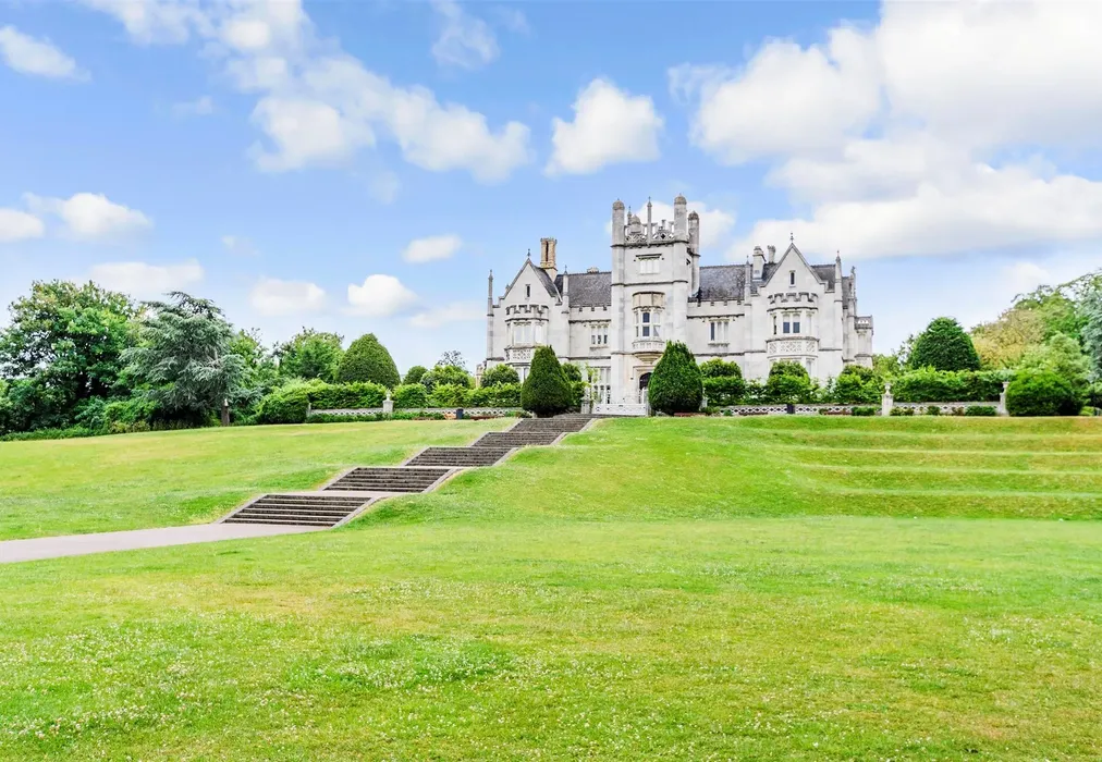 Surrounding Area - Eleanor Walk, Greenhithe, Kent - Wards of Kent