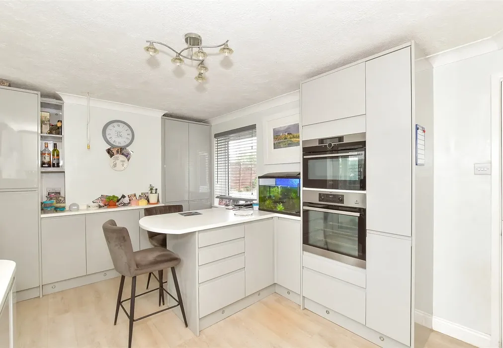 Kitchen - Ford Road, Arundel, West Sussex - Wards of Kent