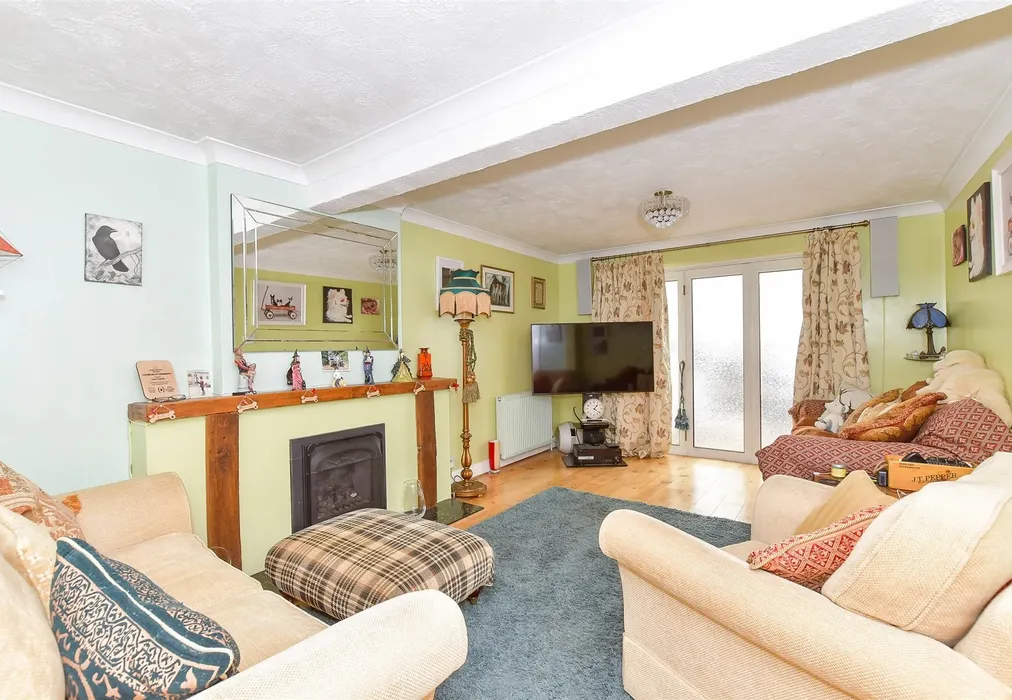 Lounge/Diner - Ford Road, Arundel, West Sussex - Wards of Kent