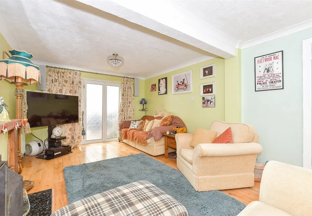 Lounge/Diner - Ford Road, Arundel, West Sussex - Wards of Kent