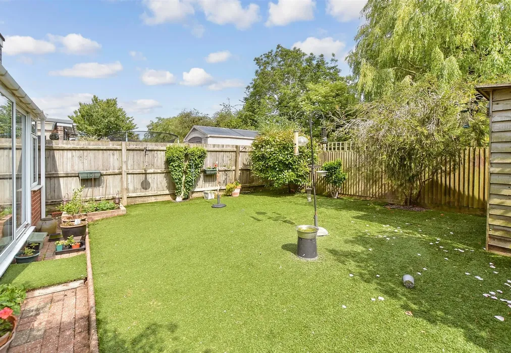 Rear Garden - Kingfisher Avenue, Hythe, Kent - Wards of Kent