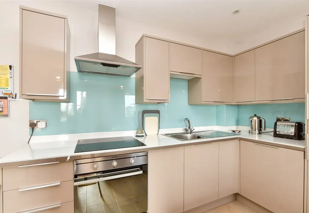 Lounge/Kitchen - White Lion Close, East Grinstead, West Sussex - Wards of Kent