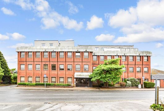White Lion Close, East Grinstead, West Sussex - Wards of Kent