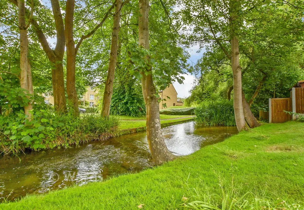 Surrounding Area - Ditton Place, Ditton, Aylesford, Kent - Wards of Kent