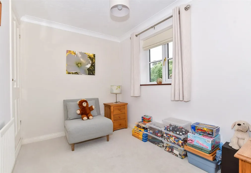 Bedroom 3 - Swadelands Close, Lenham, Maidstone, Kent - Wards of Kent
