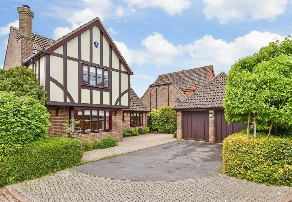 External (Web) - Swadelands Close, Lenham, Maidstone, Kent - Wards of Kent
