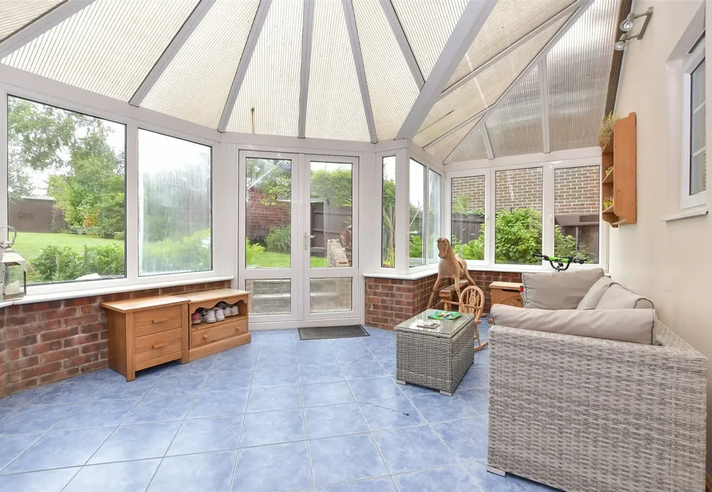 Conservatory - Beachy Path, Tenterden, Kent - Wards of Kent