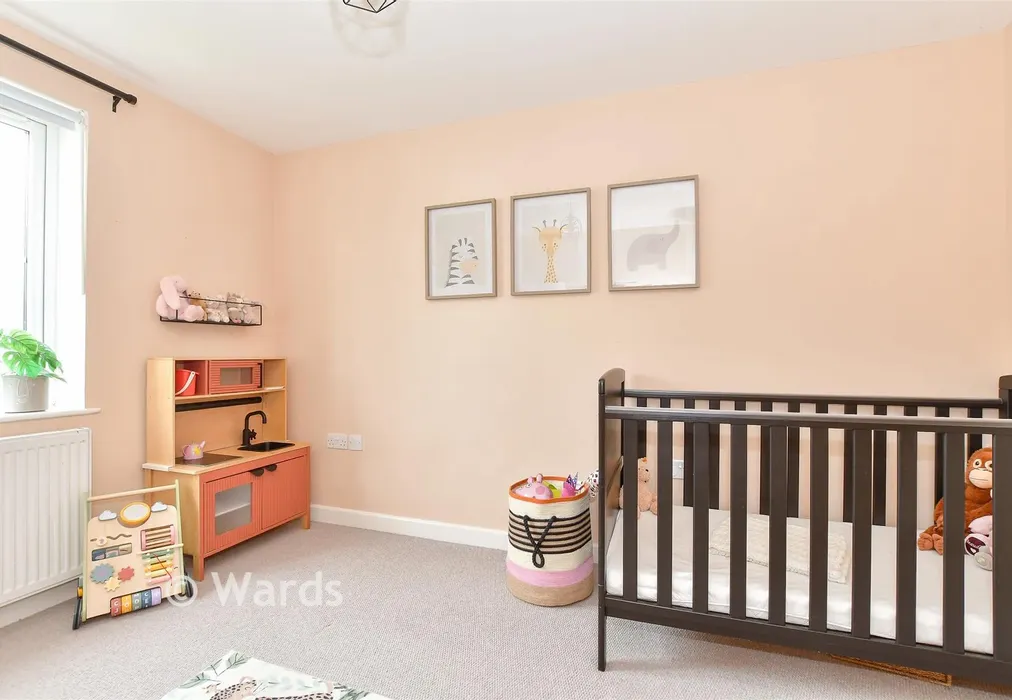 Bedroom 2 - Shipbourne Road, Tonbridge, Kent - Wards of Kent
