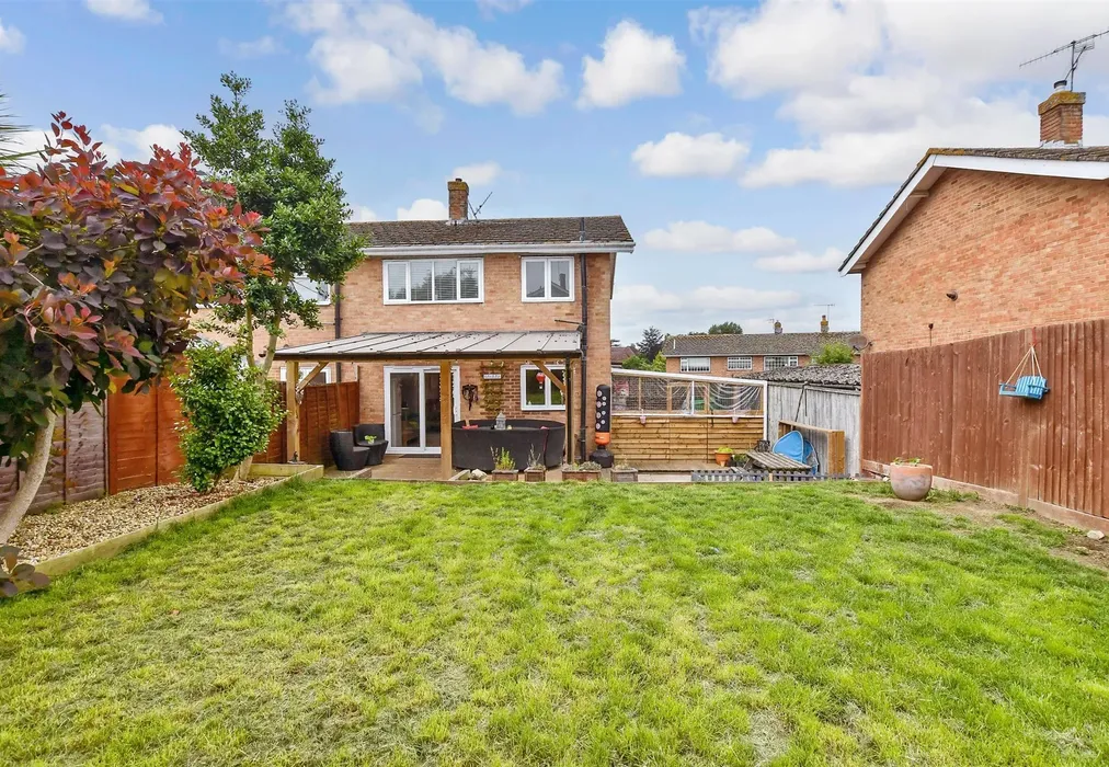 Rear Elevation - Mount Avenue, Yalding, Kent - Wards of Kent