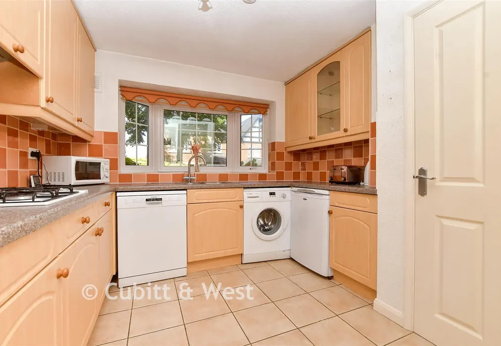 Kitchen - Overton Road, Sutton, Surrey - Wards of Kent