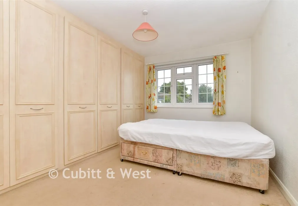Bedroom 2 - Overton Road, Sutton, Surrey - Wards of Kent