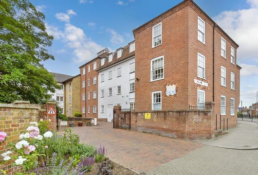 The Causeway, Canterbury, Kent - Wards of Kent