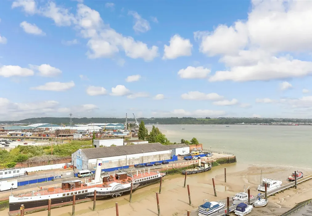 Views To Front - Pegasus Way, Gillingham, Kent - Wards of Kent