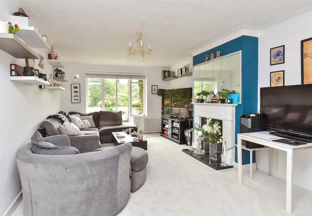Lounge - Furze Hill, Hove, Brighton & Hove - Wards of Kent