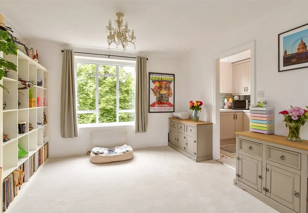 Lounge - Furze Hill, Hove, Brighton & Hove - Wards of Kent