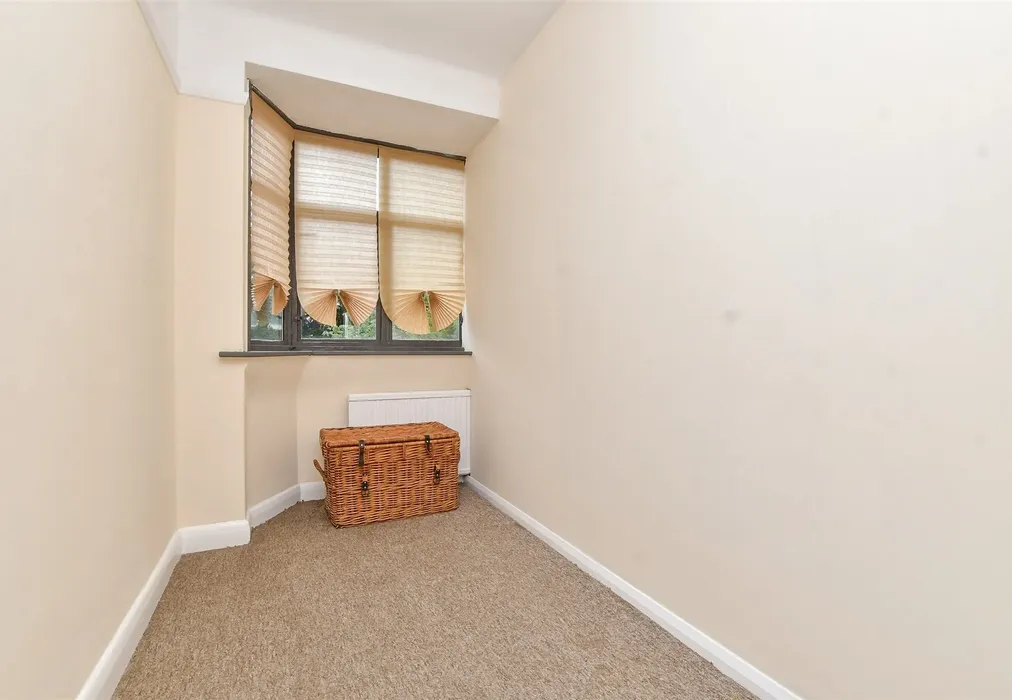Bedroom 5 - Pampisford Road, Purley, Surrey - Wards of Kent