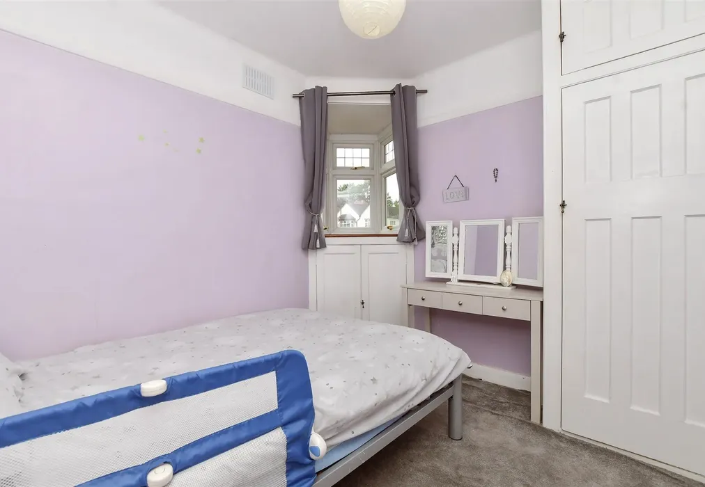 Bedroom 4 - Pampisford Road, Purley, Surrey - Wards of Kent