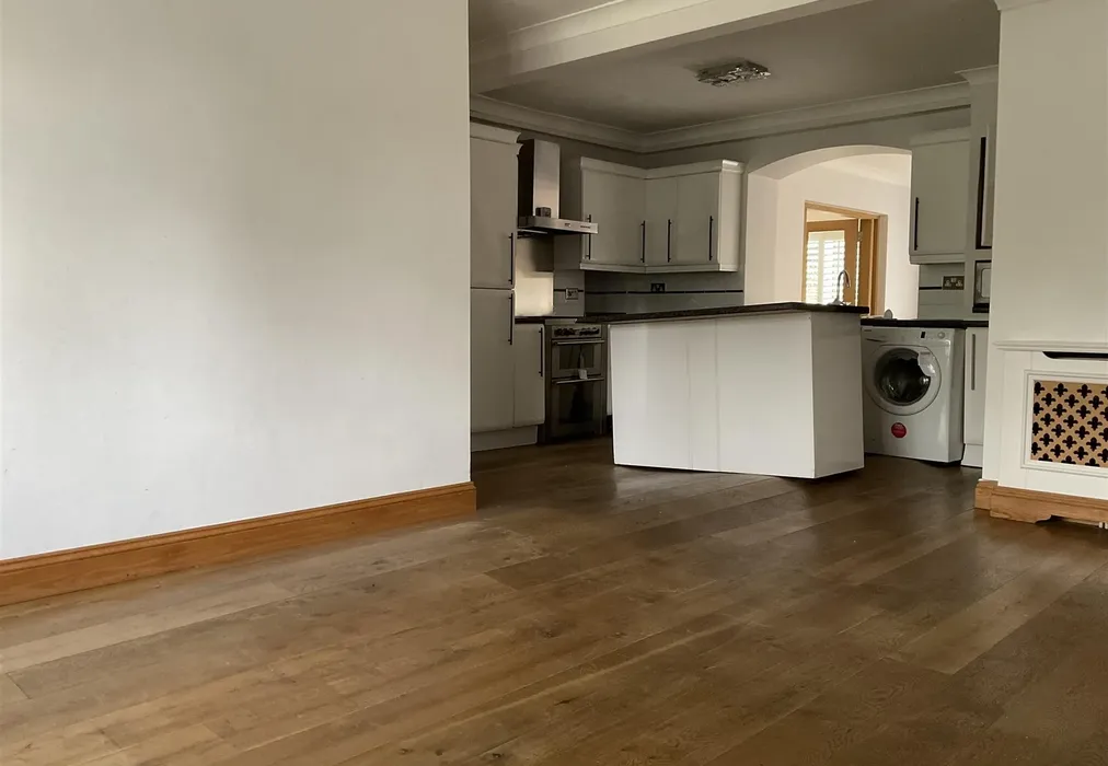 Kitchen - Old Dartford Road, Farningham, Dartford, Kent - Wards of Kent