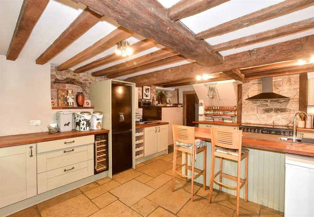 Kitchen/Dining Room - Lower Street, Pulborough, West Sussex - Wards of Kent