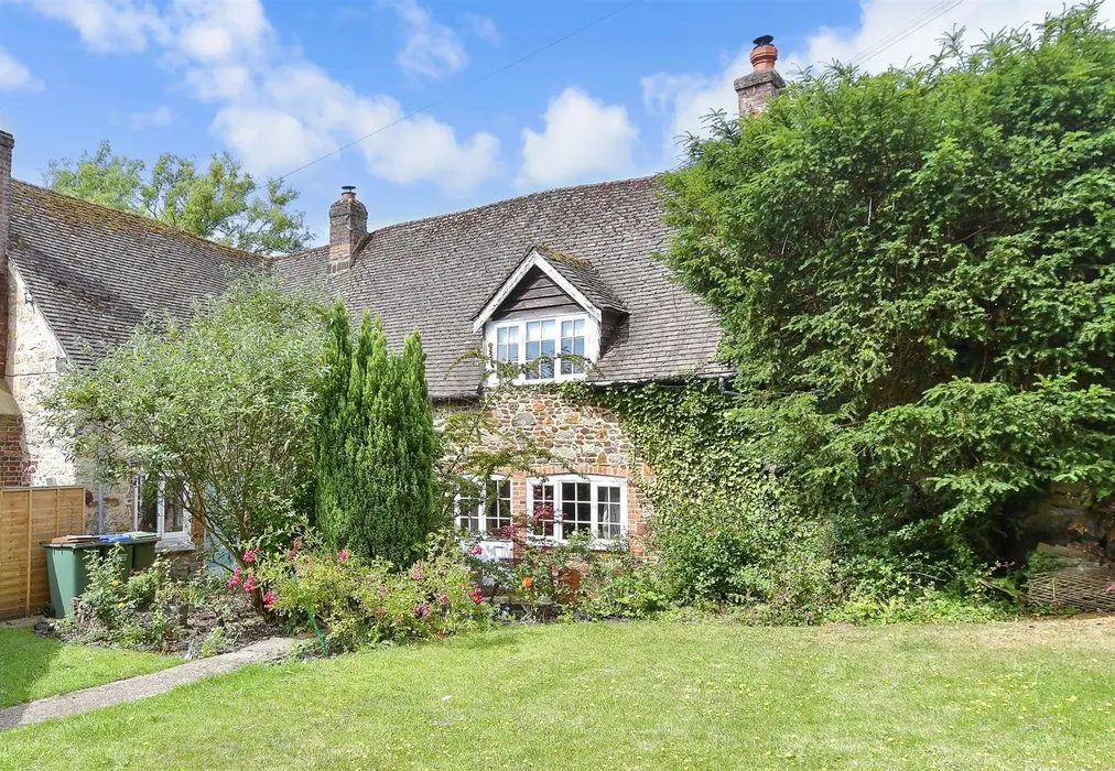 External (Web) - Lower Street, Pulborough, West Sussex - Wards of Kent