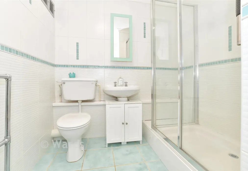 Shower Room - Mill Crescent, Tonbridge, Kent - Wards of Kent