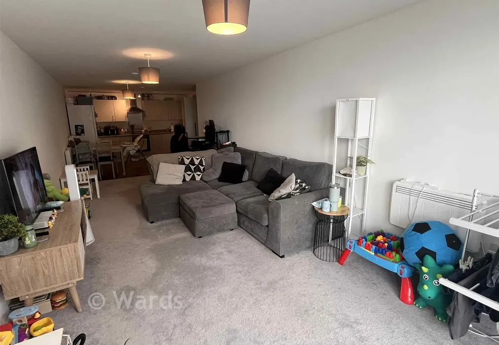 Lounge/ Diner - Henley Approach, Northfleet, Gravesend, Kent - Wards of Kent