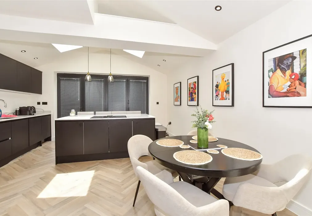 Kitchen/Dining Area - Northgate Road, Northgate, Crawley, West Sussex - Wards of Kent