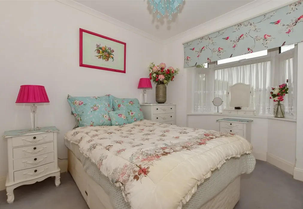 Bedroom 2 - Sutton Road, Maidstone, Kent - Wards of Kent