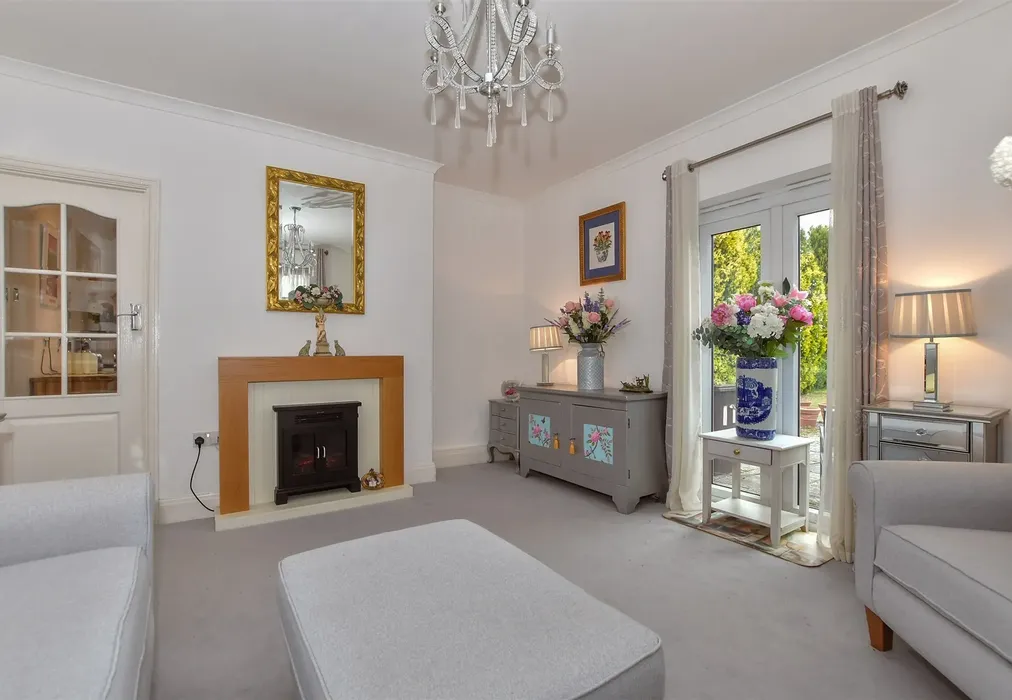 Lounge - Sutton Road, Maidstone, Kent - Wards of Kent