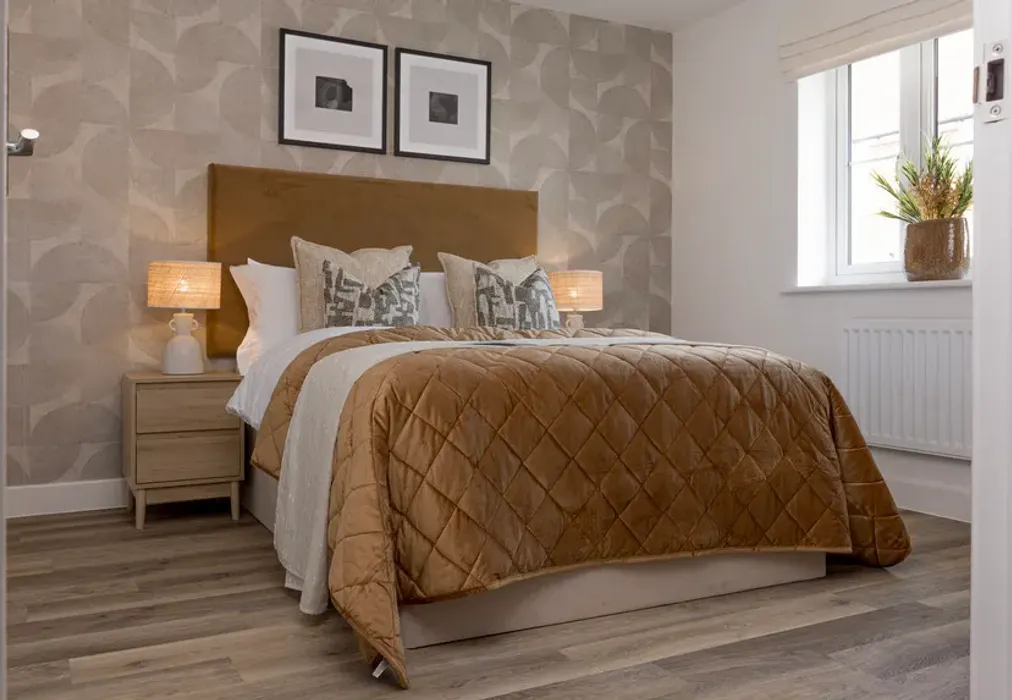 Bedroom 1 - Dowling Way, Avisford Grange, Walberton, Arundel, West Sussex - Wards of Kent