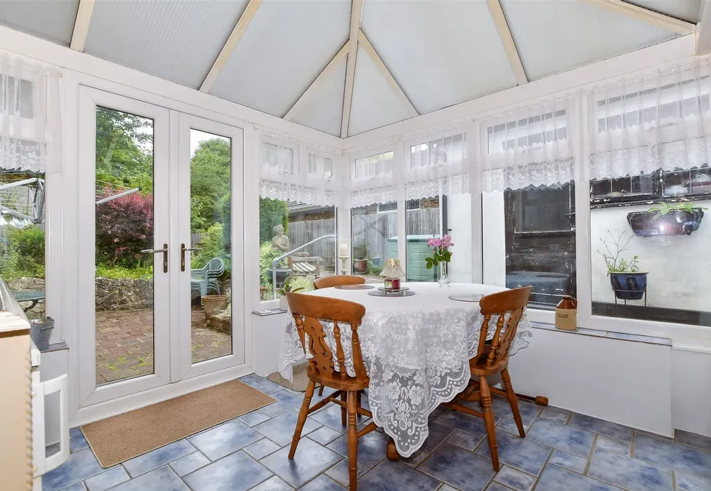 Conservatory - Amsbury Road, Hunton, Maidstone, Kent - Wards of Kent