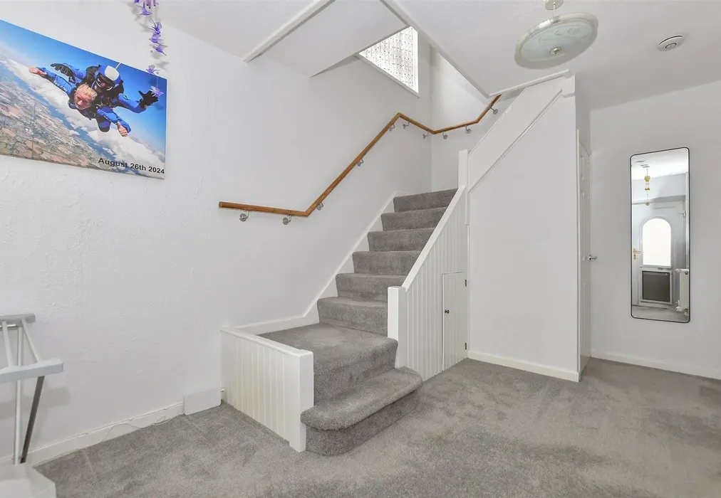 Entrance Hall - Springett Way, Coxheath, Maidstone, Kent - Wards of Kent