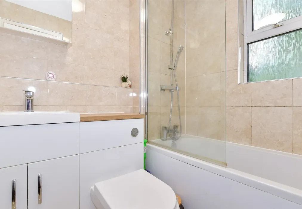 Bathroom - Foxden Drive, Downswood, Maidstone, Kent - Wards of Kent