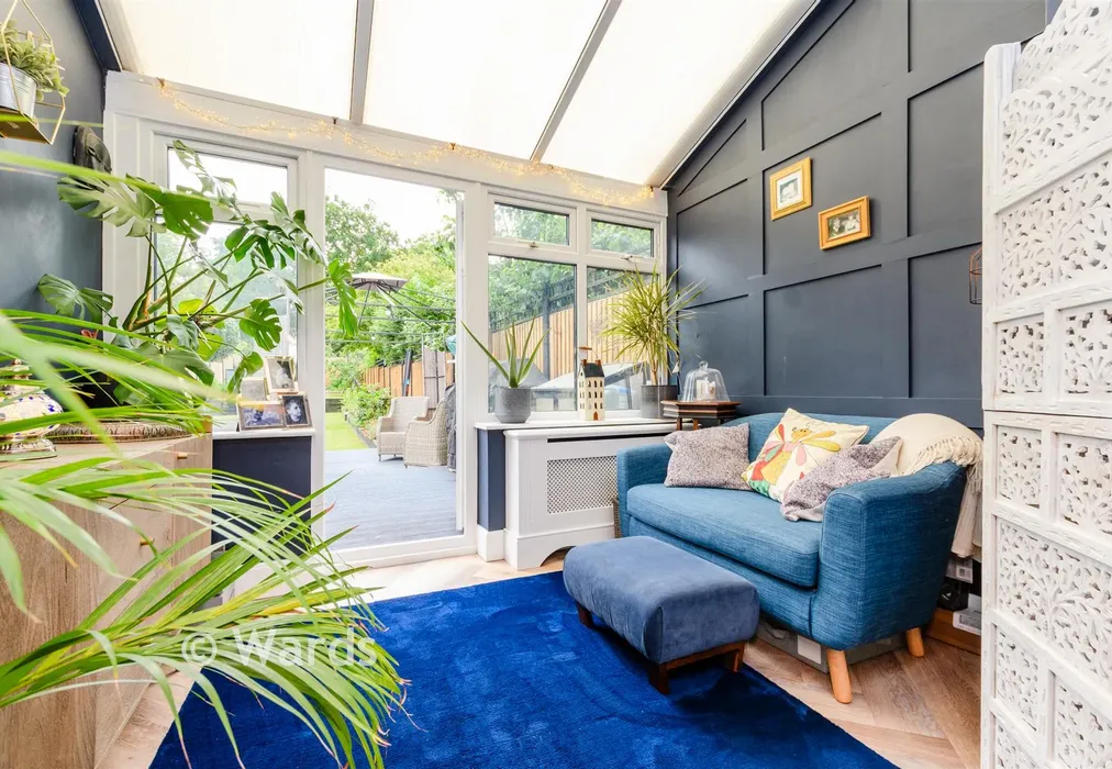 Sun Room - Maidstone Road, Chatham, Kent - Wards of Kent