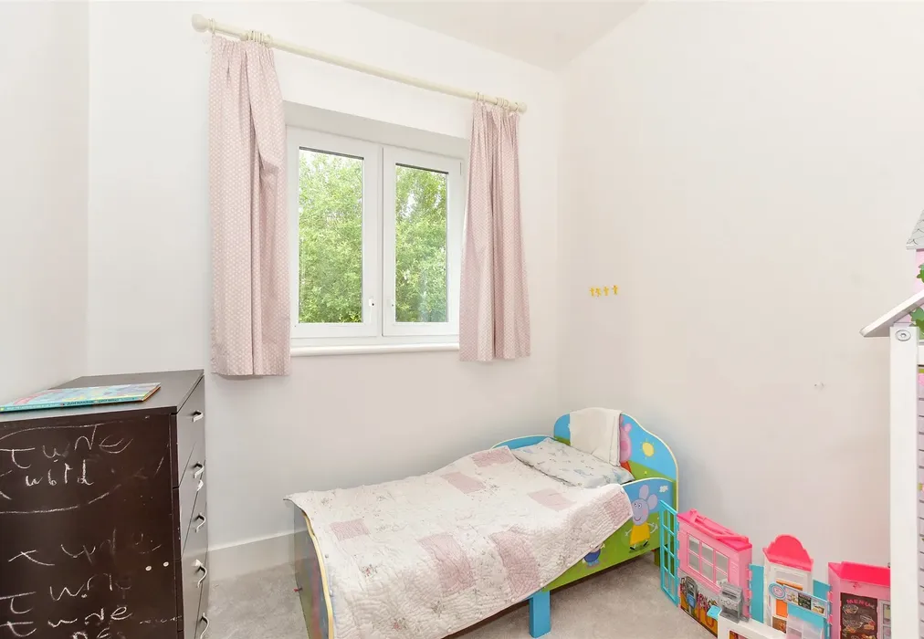 Bedroom 3 - Lloyd Road, Chichester, West Sussex - Wards of Kent