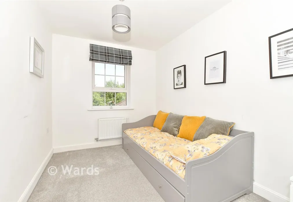 Bedroom 4 - Braganza Drive, Staplehurst, Tonbridge, Kent - Wards of Kent