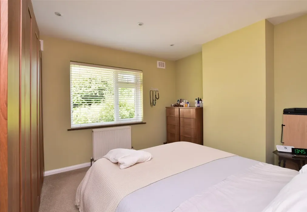 Bedroom 1 - Mackie Avenue, Patcham, Brighton, East Sussex - Wards of Kent