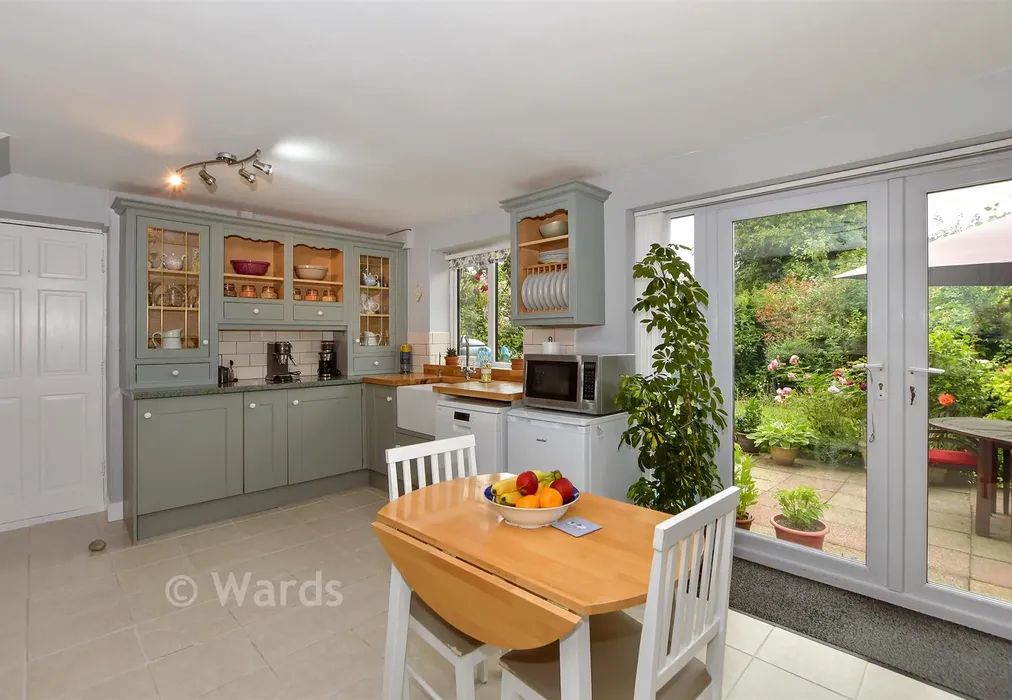 Kitchen - Ham Lane, Lenham, Maidstone, Kent - Wards of Kent