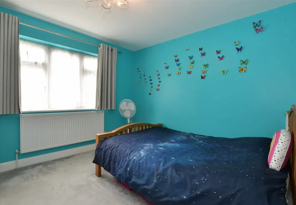 Bedroom 4 - Chadwell Avenue, Romford, Essex - Wards of Kent