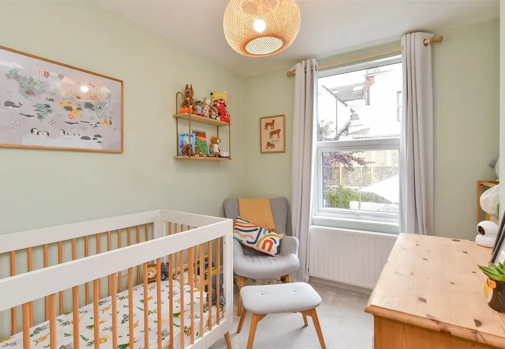 Bedroom 3 - Bonchurch Road, Brighton, East Sussex - Wards of Kent